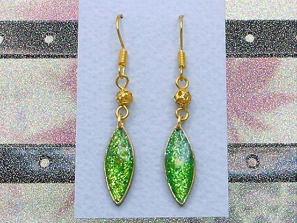 レジン・フックピアス「玉葉」