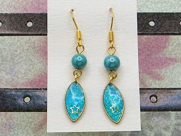 レジン・フックピアス「玉葉」