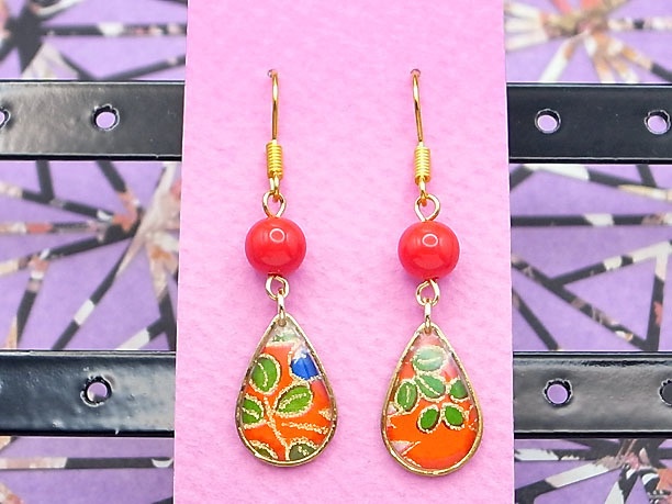 レジン・フックピアス雫「紅雨」