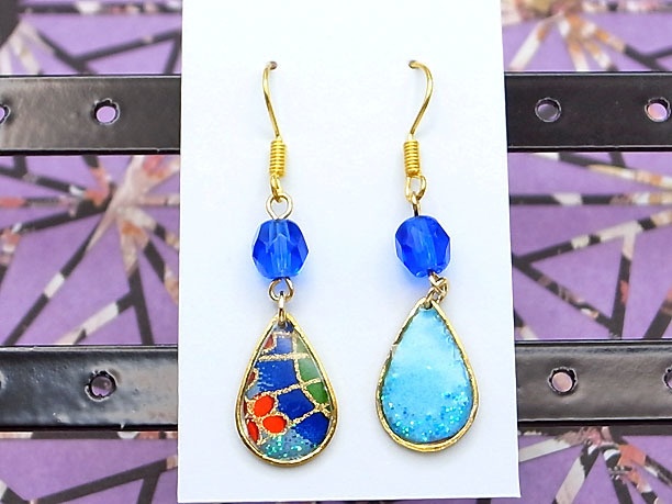 レジン・フックピアス雫「紅雨」