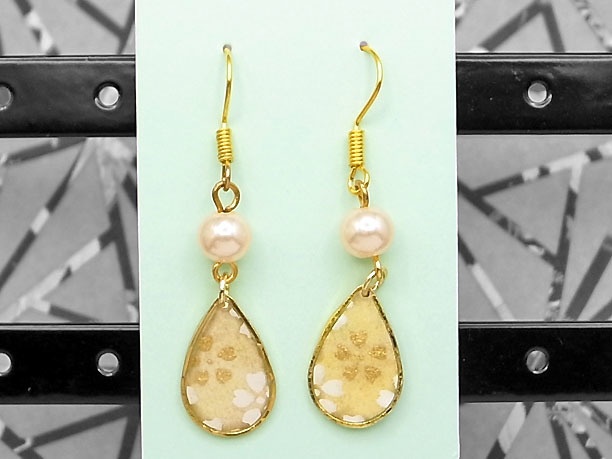 レジン・フックピアス雫「白雨」