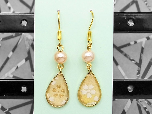 レジン・フックピアス雫「白雨」