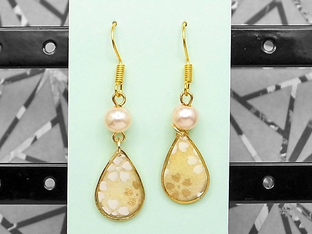 レジン・フックピアス雫「白雨」