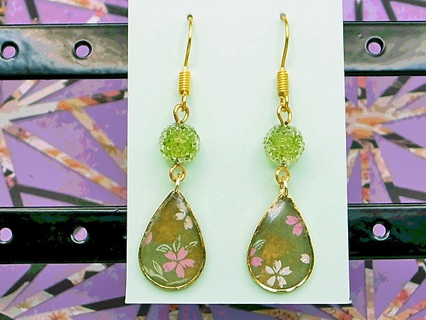 レジン・フックピアス雫「喜雨」