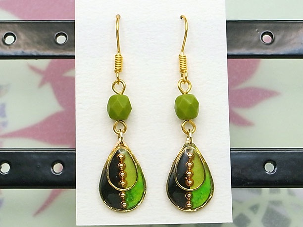 レジン・フックピアス雫「水郷」