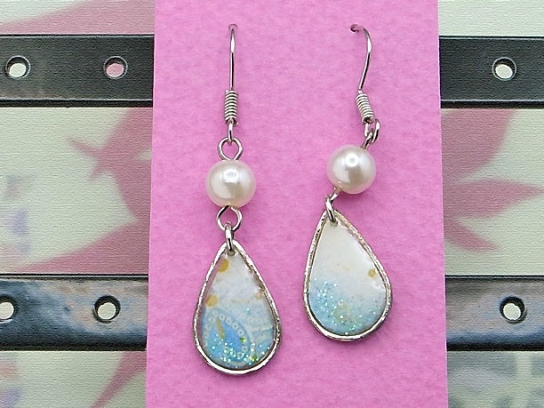 レジン・フックピアス雫「氷解」