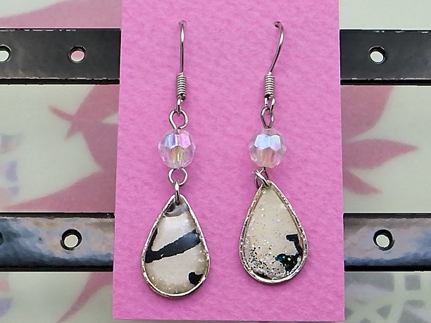 レジン・フックピアス雫「雨水」