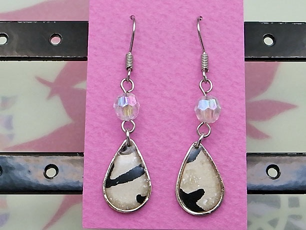 レジン・フックピアス雫「雨水」