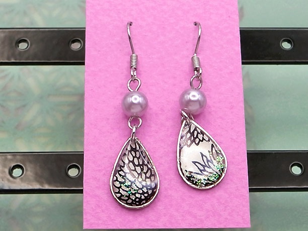 レジン・フックピアス雫「済美」