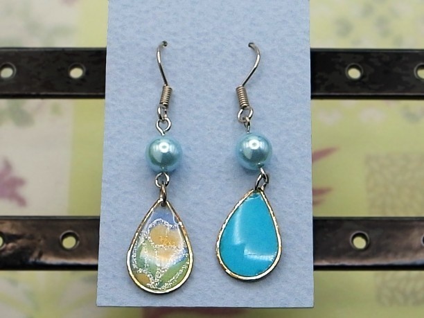 レジン・フックピアス雫「思慧」