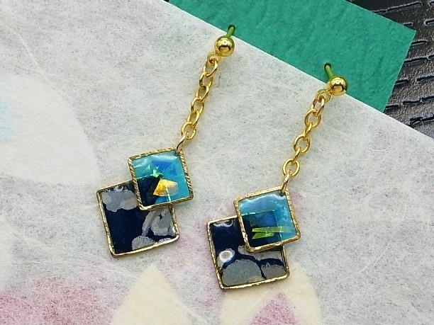 レジン・スタッドピアス「次縹」