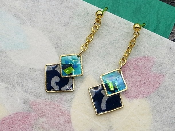 レジン・スタッドピアス「次縹」