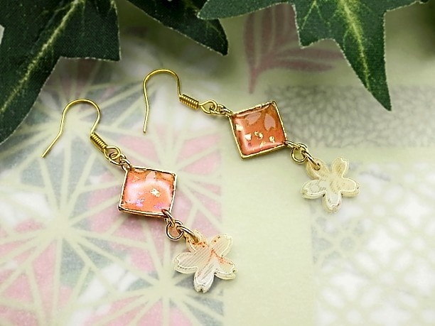 レジン・フックピアス「春曙」