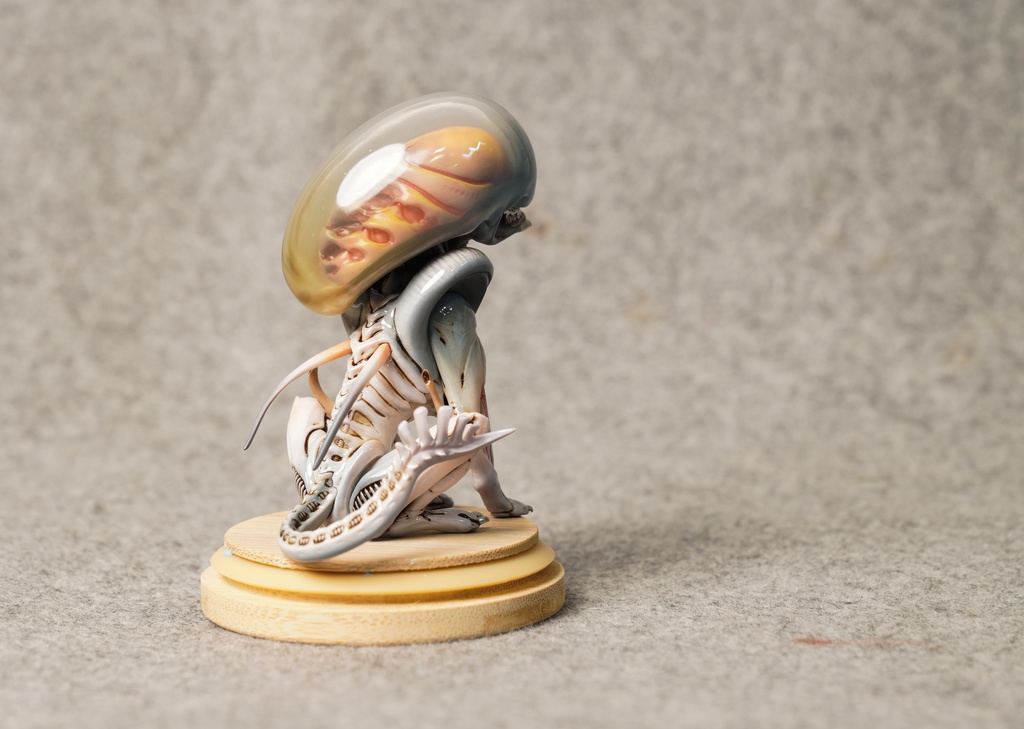 Alien boy (kit & 塗装済完成品)