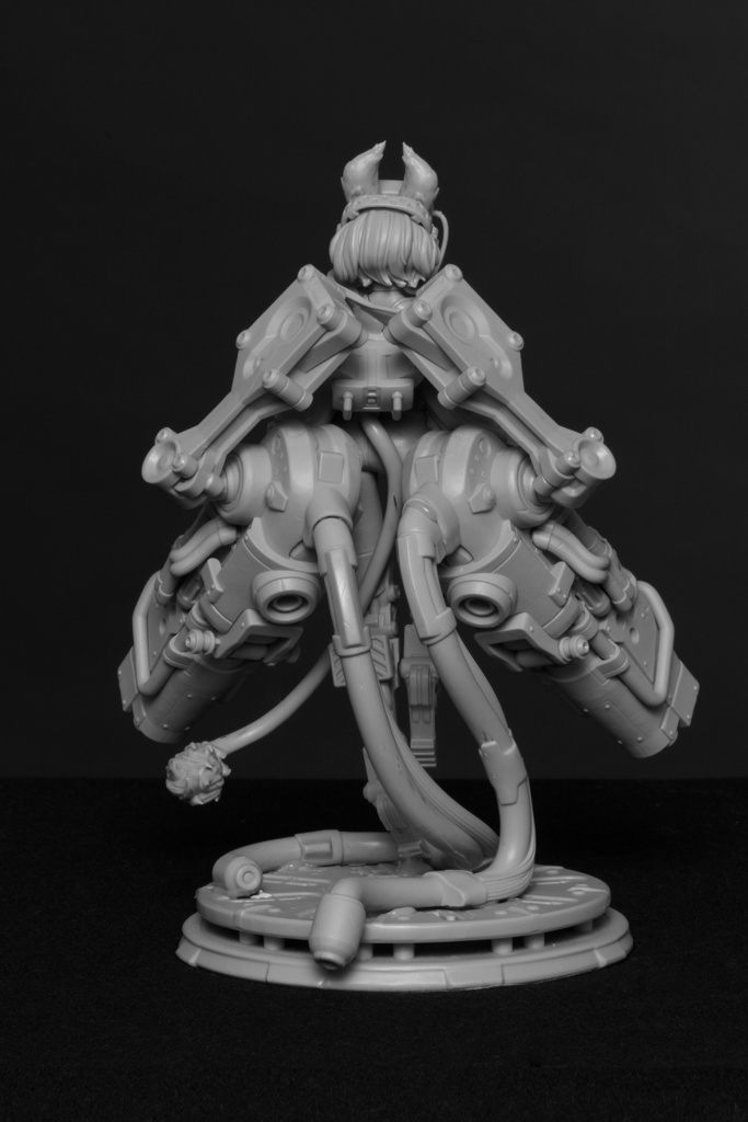 Dog of War · ’Double Gun’ Emily Wei (kit)