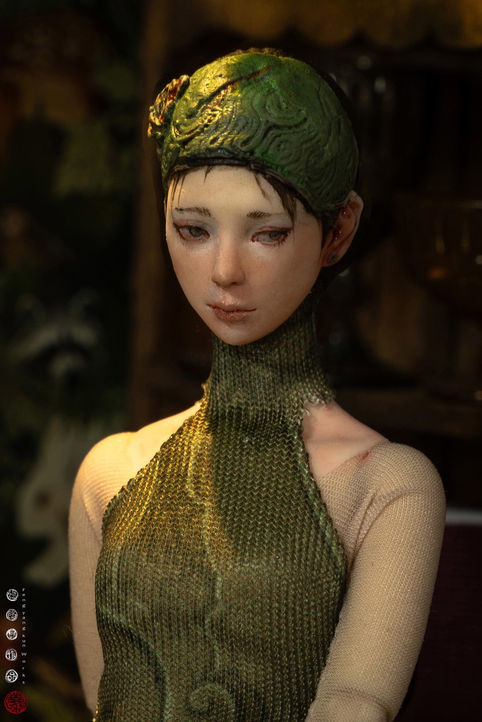 未知のヒジャブ・少女——部屋の片隅 (塗装済完成品) (1/12)