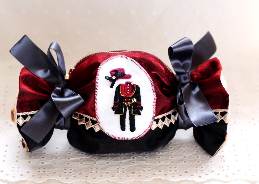 【帝王の人形劇】斎宮宗イメージ、キャンディポーチ