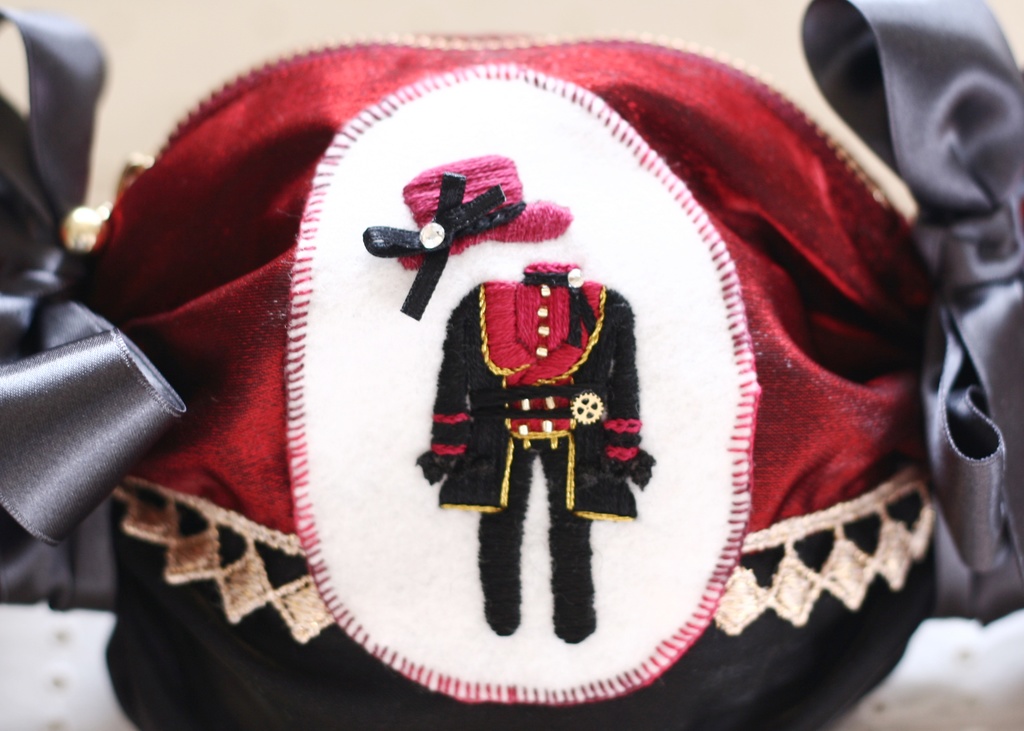 【帝王の人形劇】斎宮宗イメージ、キャンディポーチ