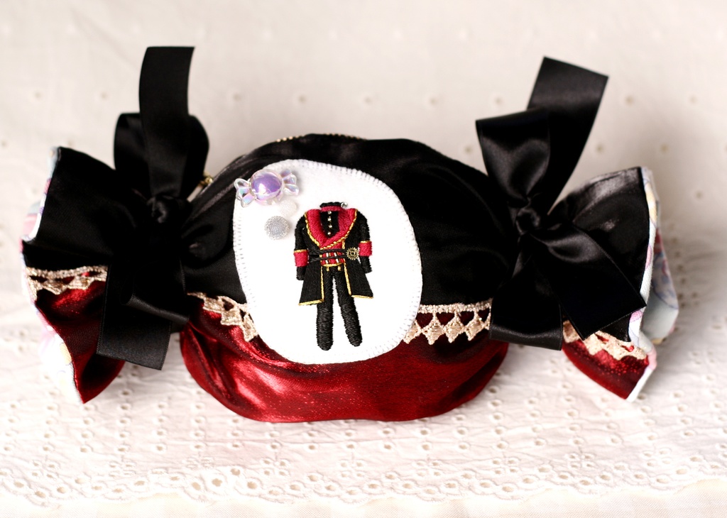 【ガラクタの思い】影片みかイメージ、キャンディポーチ