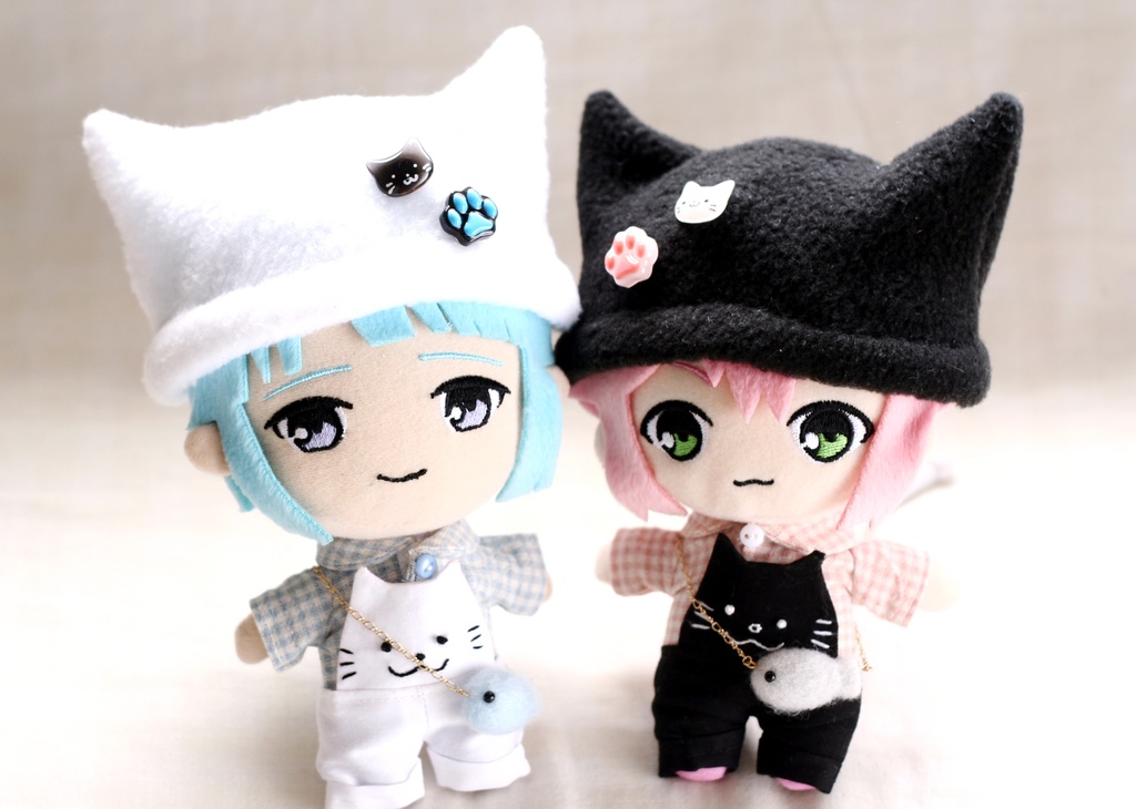 【ぬい用小物】ねこちゃんシリーズ・肉球&ねこちゃんピンバッジ / ココアカラーベース