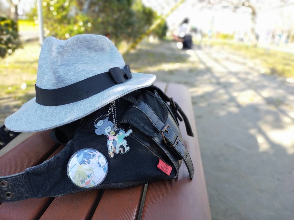 『ポメ』『ぱちくり』『三周年でーもげ』『でーもげらじおロゴ』アクリルキーホルダー