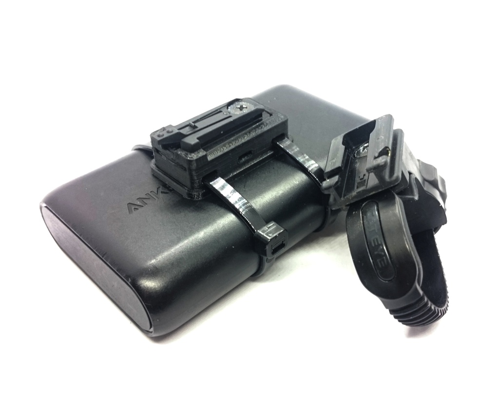 CATEYE(キャットアイ)ブラケット変換アダプター角型汎用