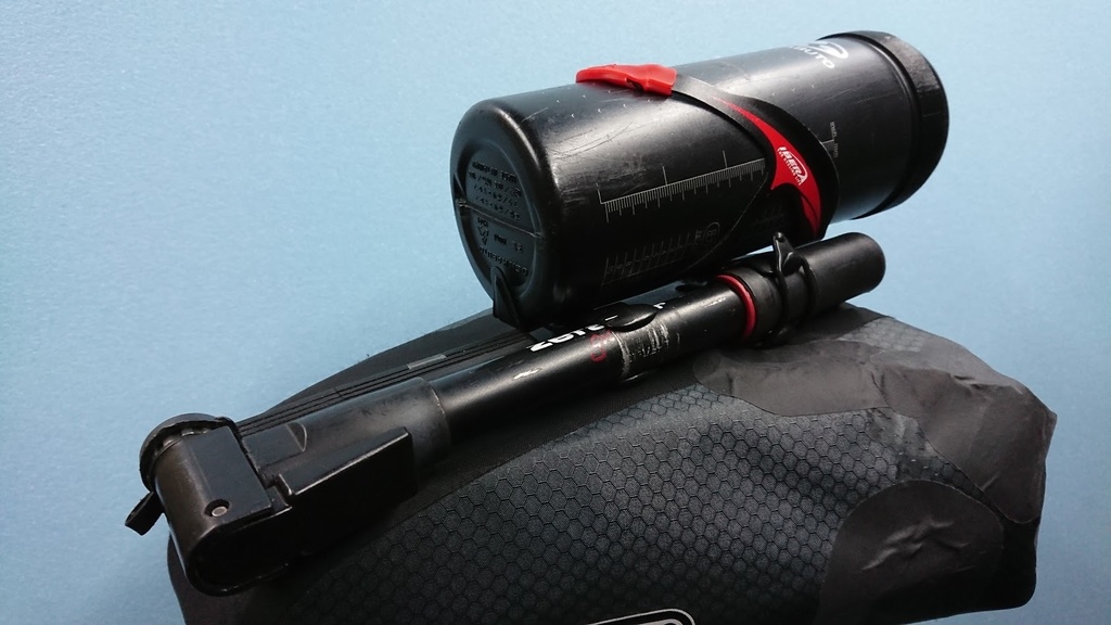 ORTLIEB(オルトリーブ)サドルバック用ボトルケージアダプター