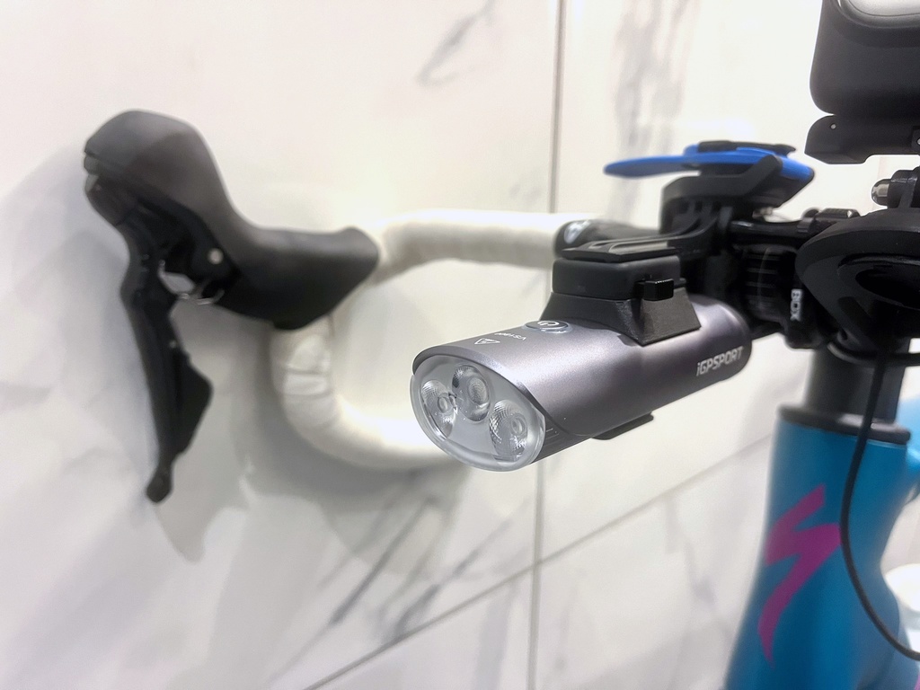 iGPSPORT(アイジーピースポーツ)VS1800用キャットアイアタッチメント