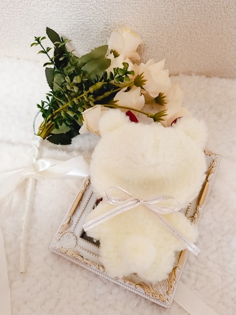 白色くま✕赤リボン🐻ぬい服