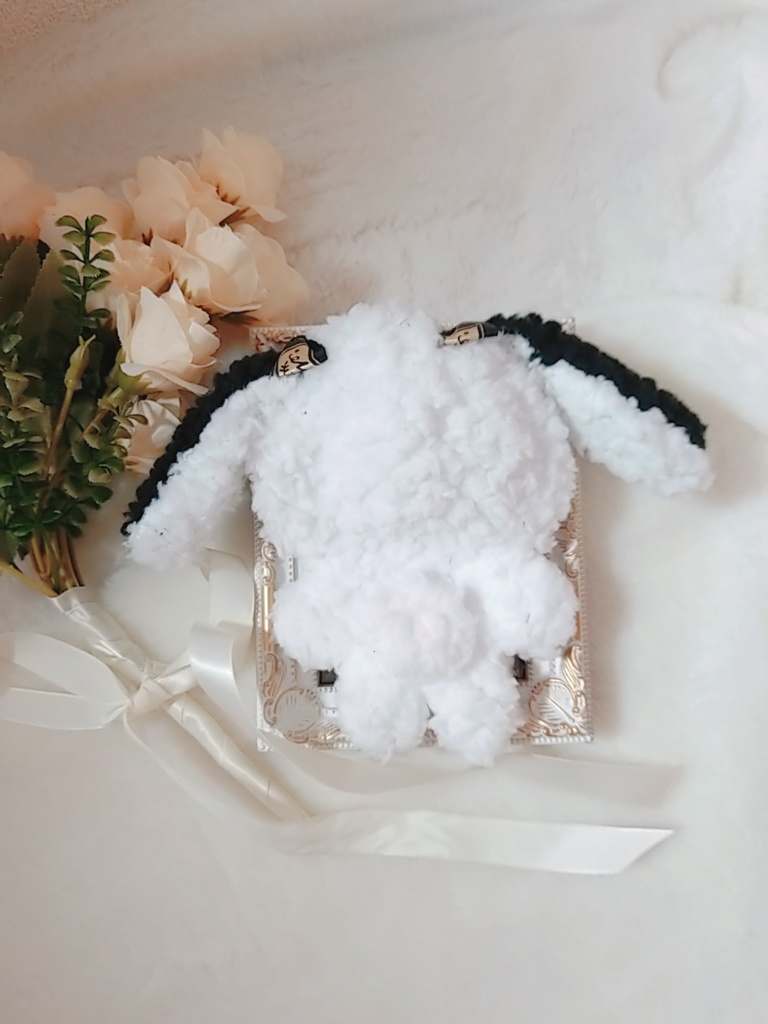 ふわふわ白うさぎ🐰✕アネモネ🌸フレグランス💙