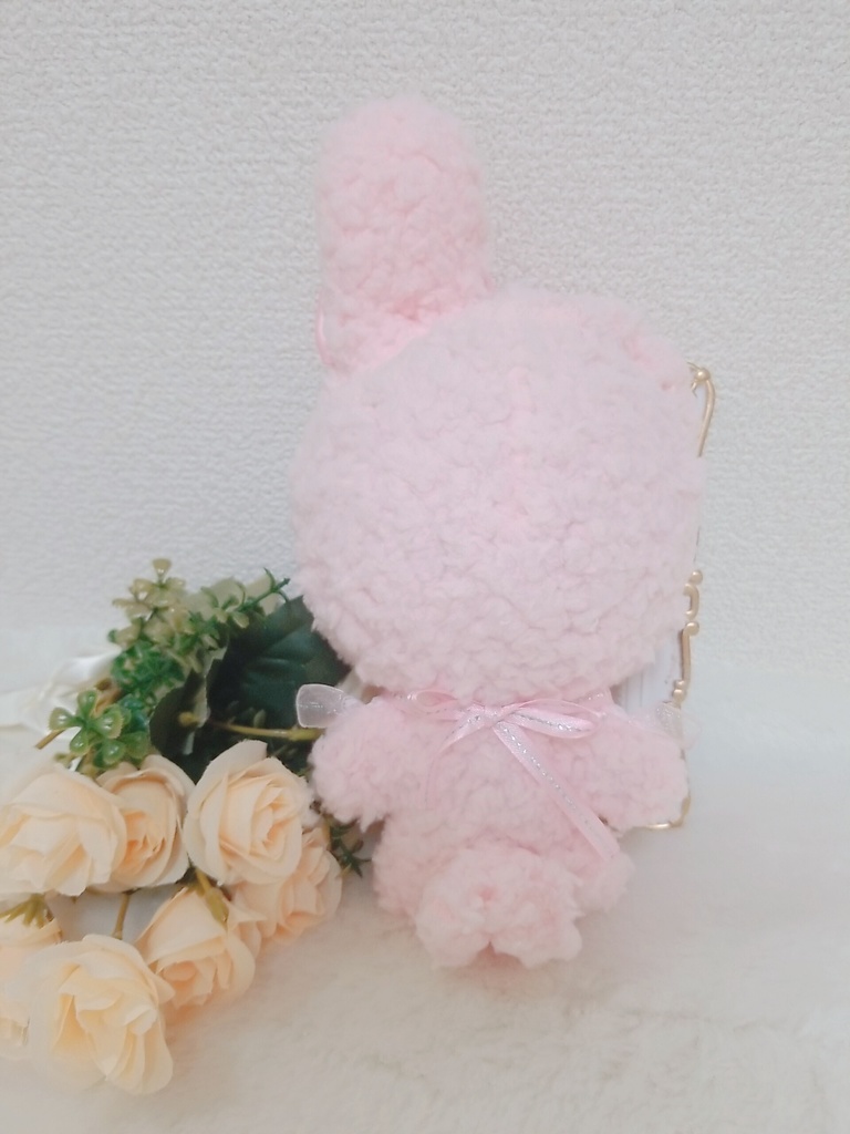苺ミルクうさぎ🍓🐰✕フリル付きピンクリボン🎀 エンジェルチャーム👼