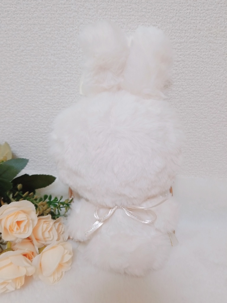 純白うさぎ🐰🕊✕フリル付き白色リボン🎀 お耳パール💎
