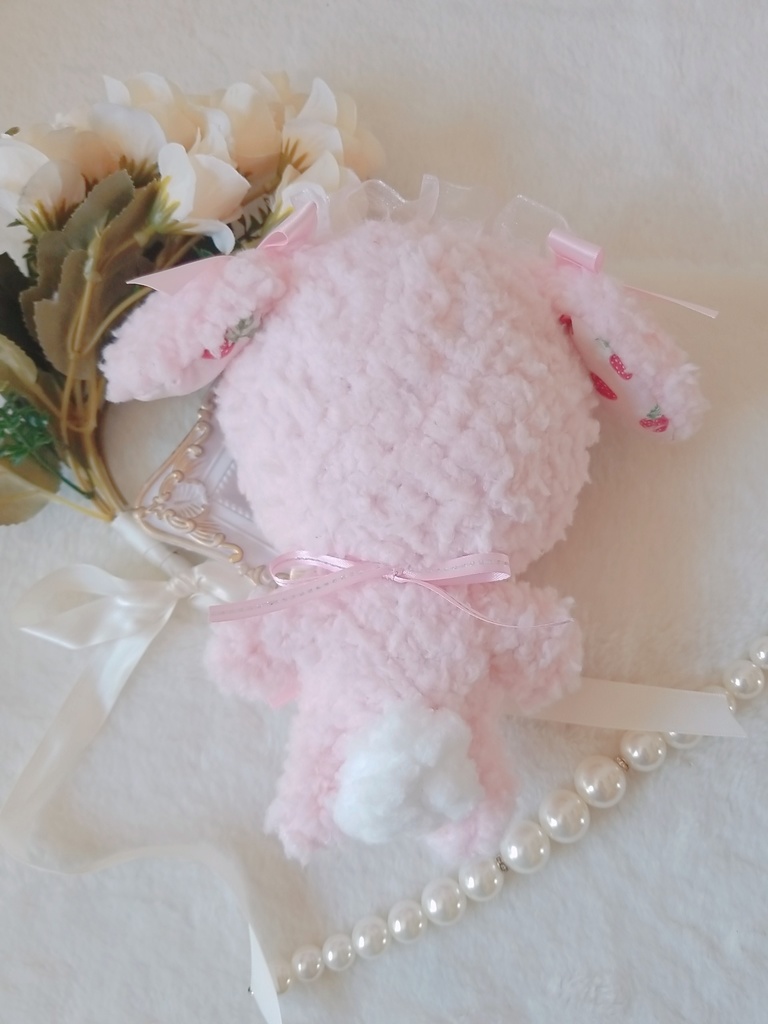 苺ミルクうさぎ🍓🐰✕ピンクヘッドドレス🎀 ハートのお砂糖チャーム❤