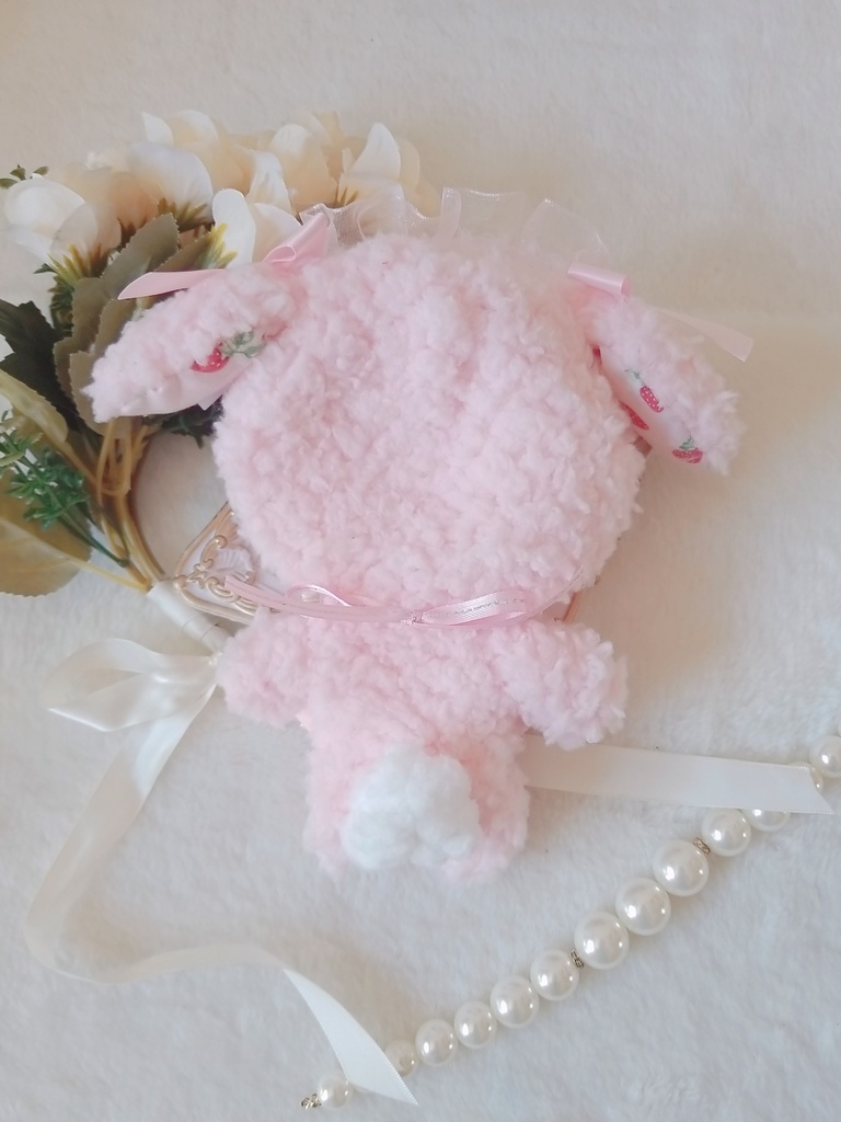 苺ミルクうさぎ🍓🐰✕ピンクヘッドドレス🎀 ハートのお砂糖チャーム❤