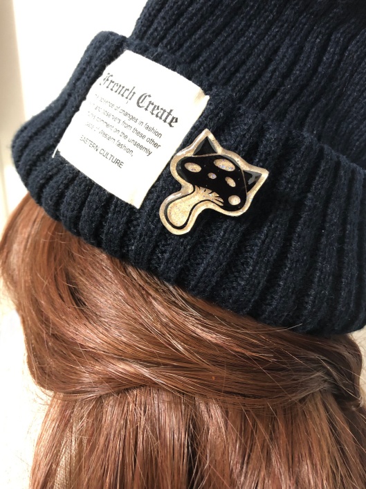 ネコ耳きのこブローチ