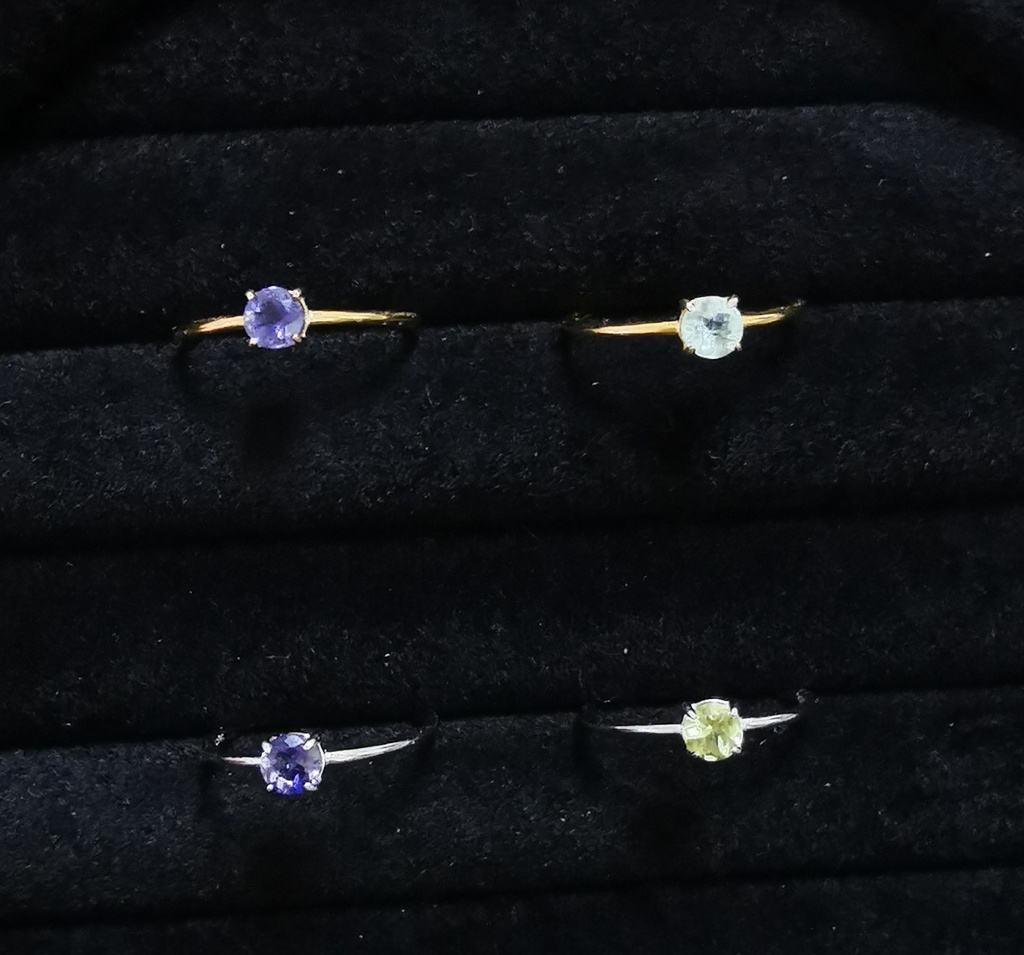 少尉・軍曹イメージ天然石リング