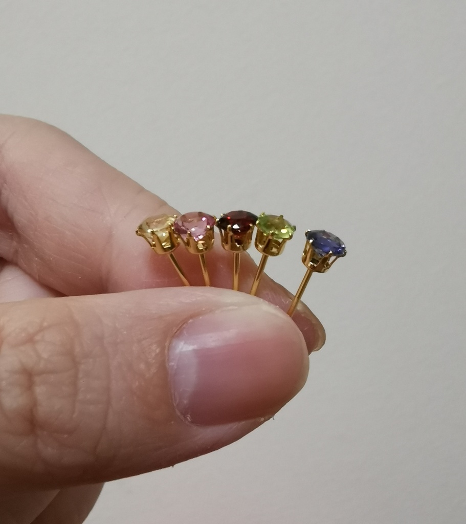 【いとはじ】愛ですピアス