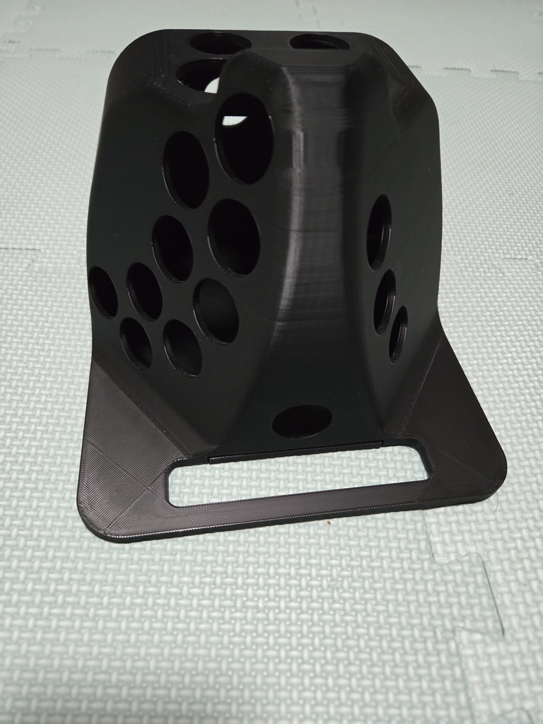 自作レバーレスアケコンのガワ