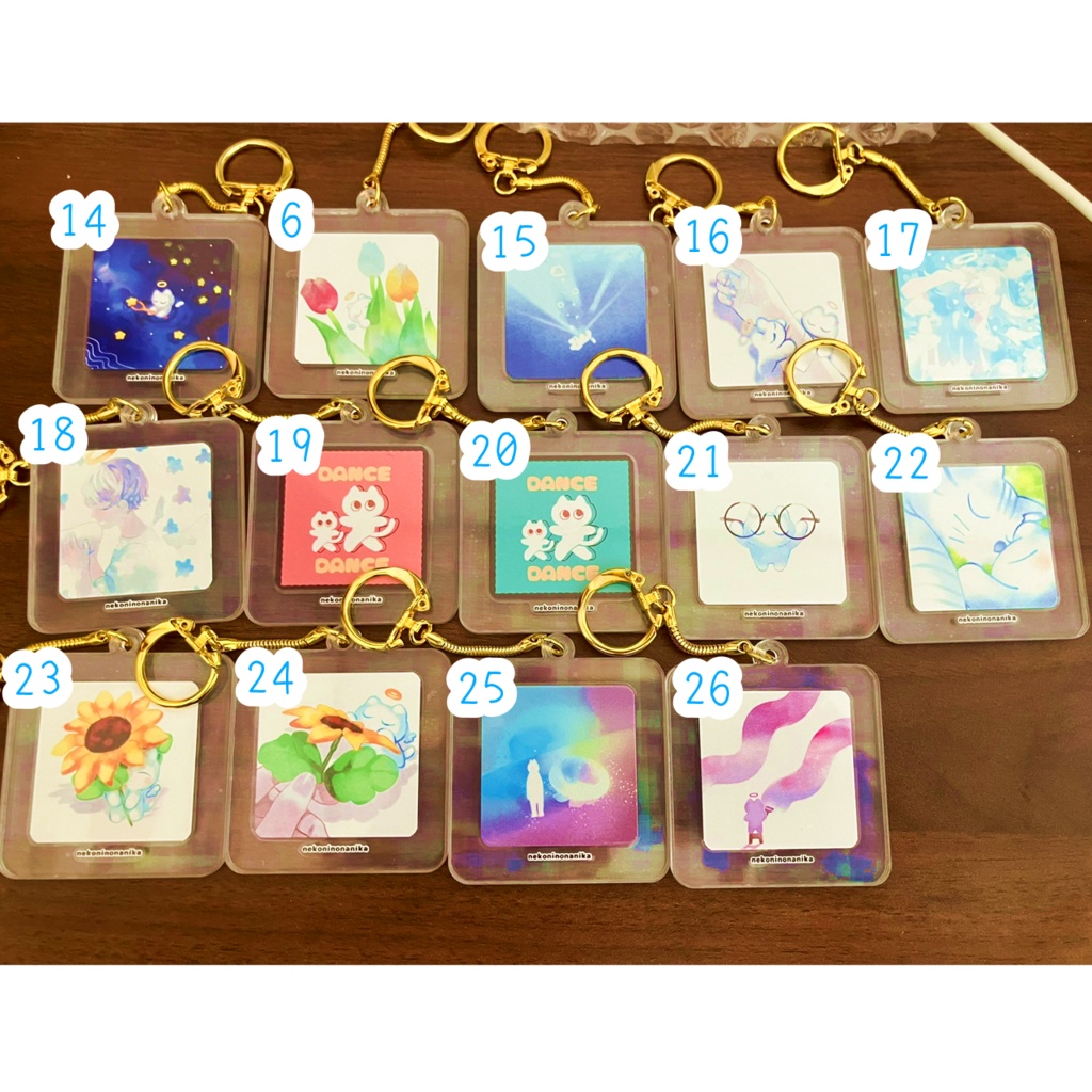 【ねこにのなにか】アクリルキーホルダー