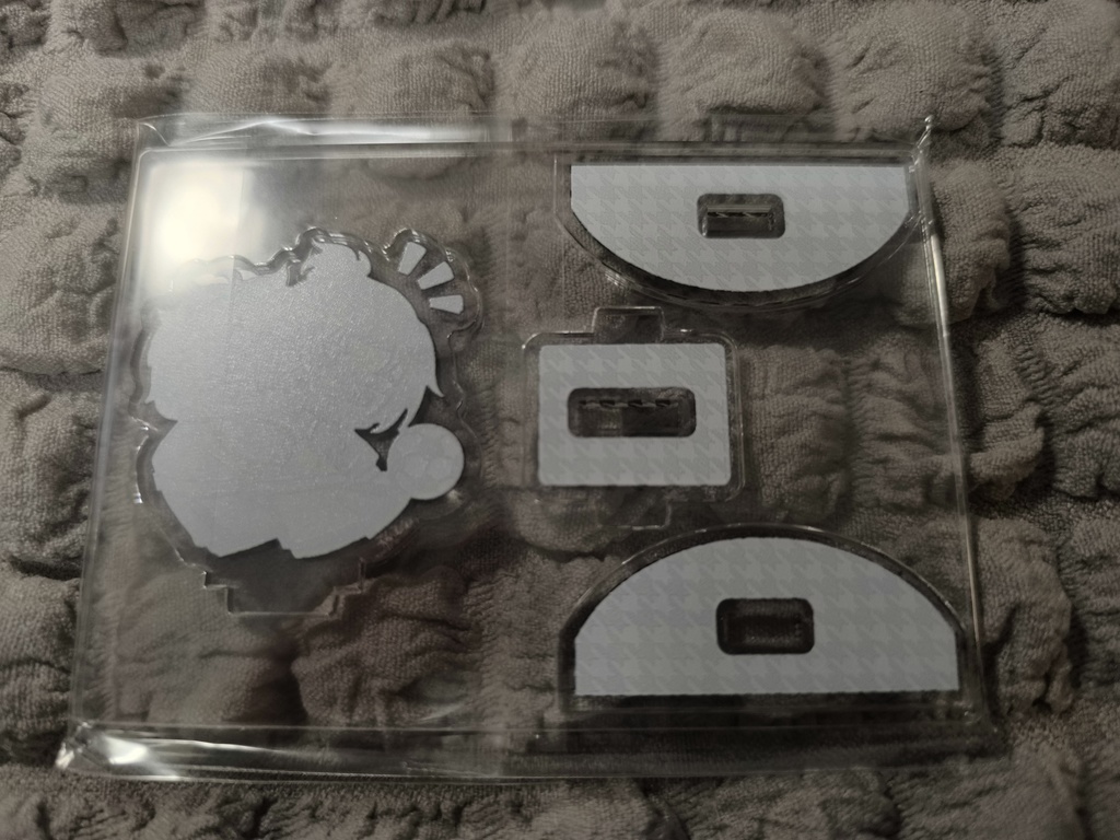 ngroゆらゆらアクスタ