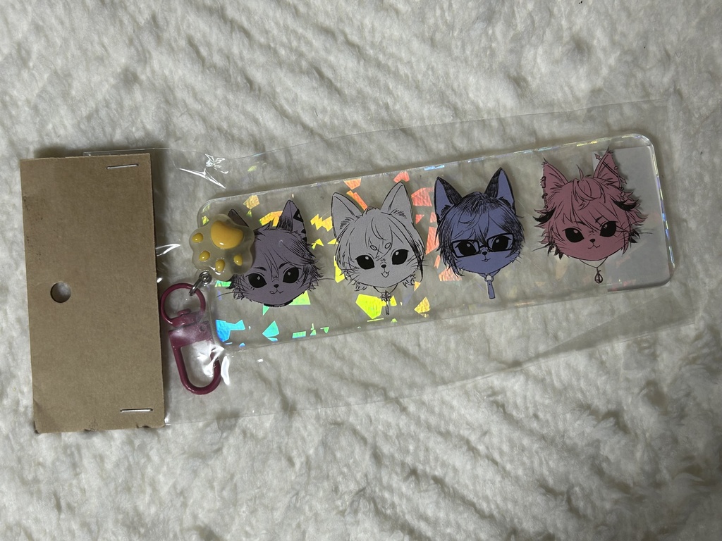 ニャンタクションタグキーホルダー