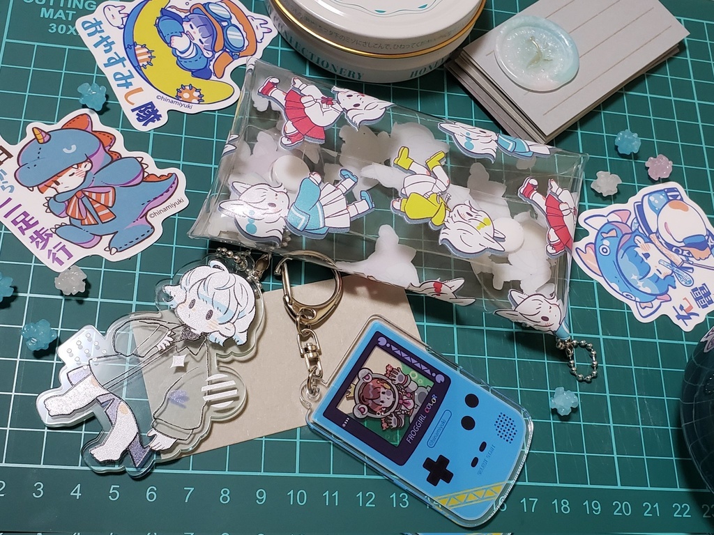 ゲーム機型アクキー2種類セット