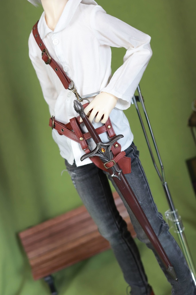 SDGrB/SD17 ショルダーアーマー 肩掛け剣帯