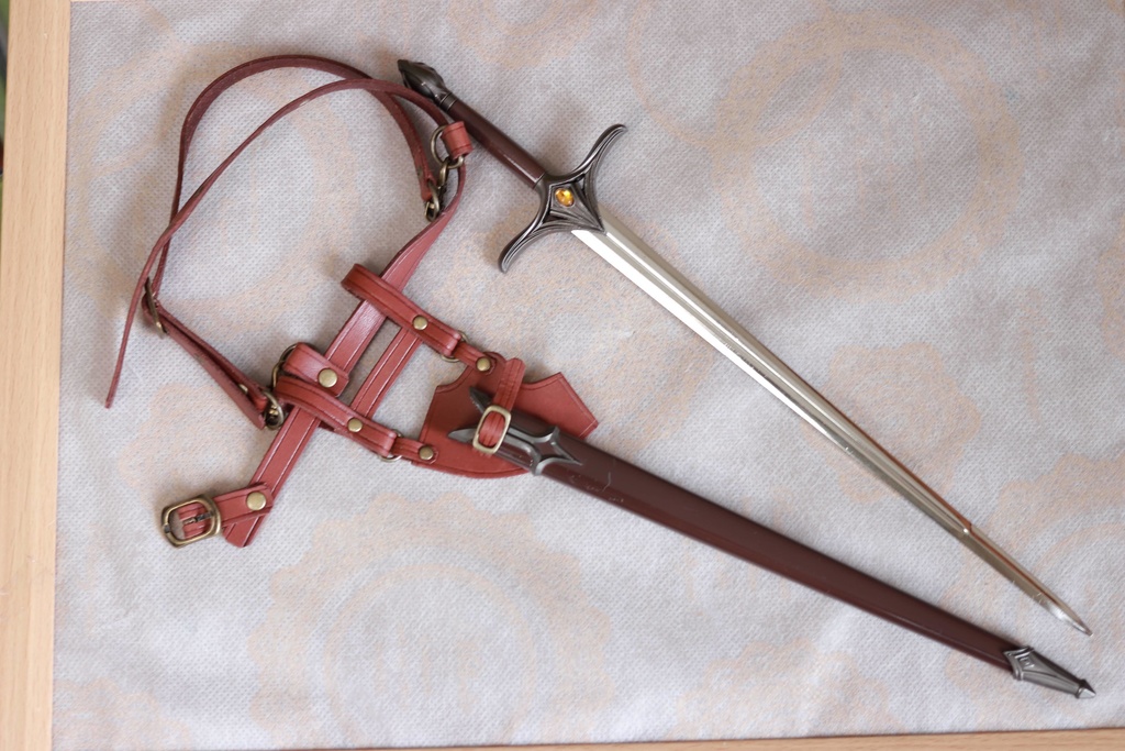 SDGrB/SD17 ショルダーアーマー 肩掛け剣帯