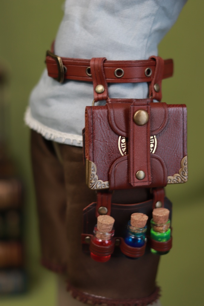 MDD、DD 魔導書&ポーションポーチ