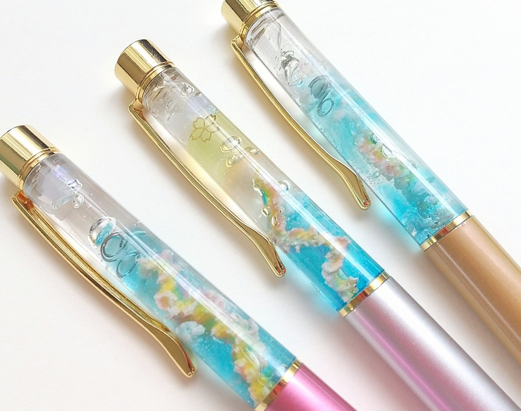 虹色の雲龍と蝶々のオルゴナイトペン(キャライメージ)