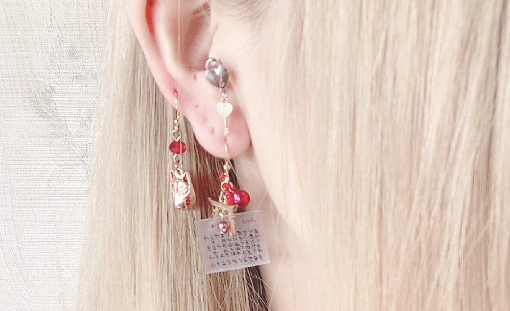 こっくりさんピアス(イヤリング有)