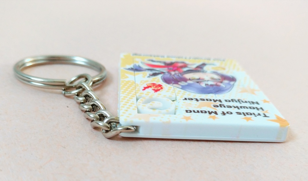 ホークアイ パズルキーホルダー