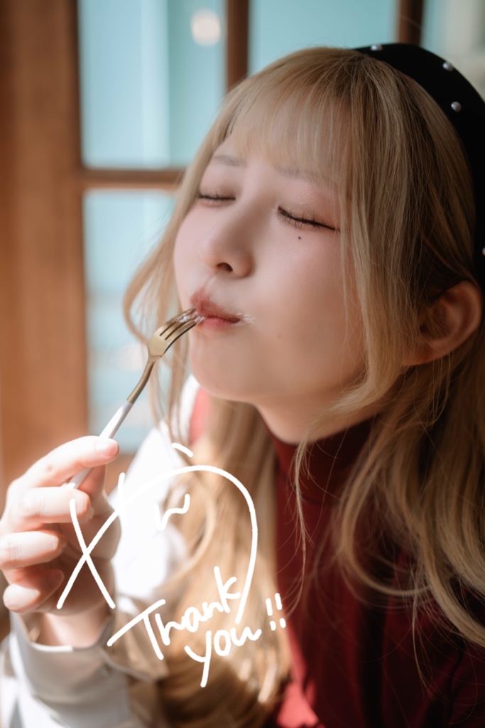 「ひたすら食べる本」DLカード