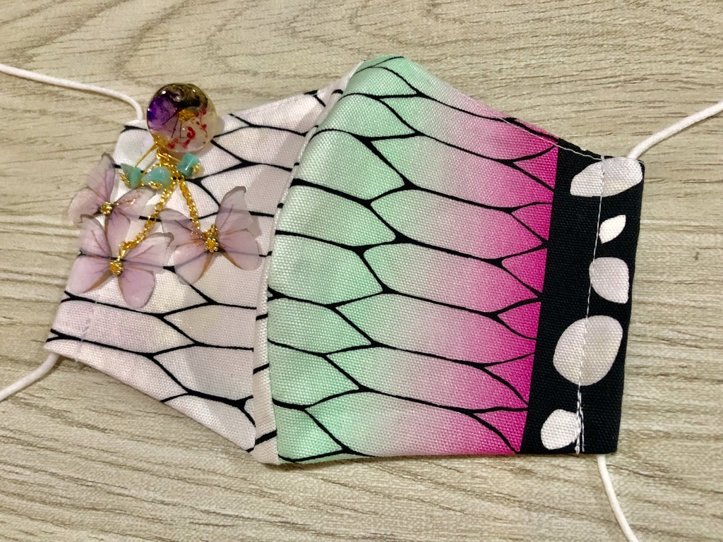 鬼滅の刃イメージ⭐️胡蝶しのぶ チャームアクセサリー付きマスク✨